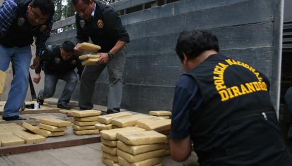 Incautan 250 kg de cocaína en Pucusana