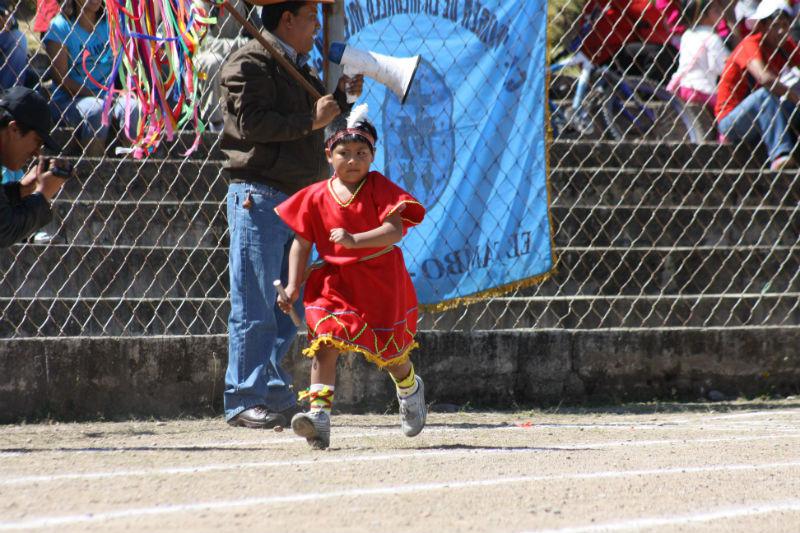 Población vibra con espectacular Carrera del Chasqui y Mini Chasqui