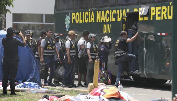 Policía retiró a manifestantes que se alojaban en Universidad San Marcos. Foto: GEC/referencial