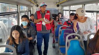 Suben a buses para decir no a la violencia en Arequipa