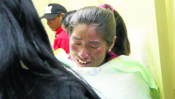 Conmovedor: Recién nacida lucha por su vida en hospital de Huancavelica 
