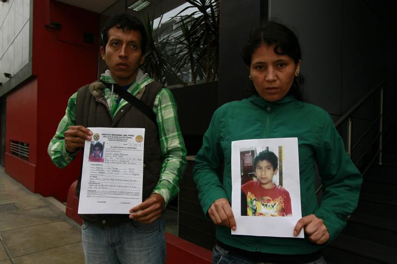 Madre de Kerk podría perder la tenencia si se comprueba que el menor fue agredido