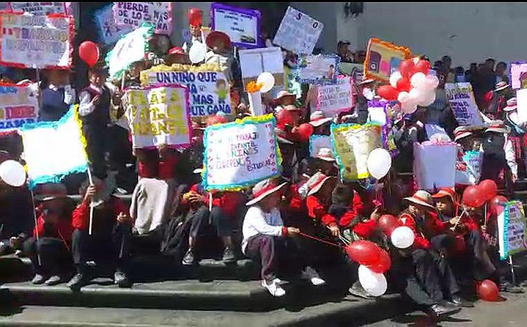 ​Con un poema muestran el sufrimiento de víctimas de explotación infantil (VIDEO)