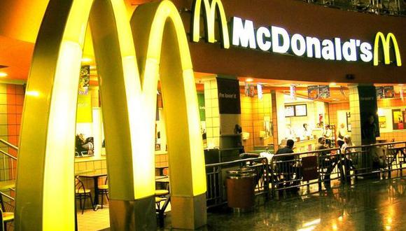 Francia: ​McDonald's se disculpa tras prohibir a empleados alimentar a indigentes