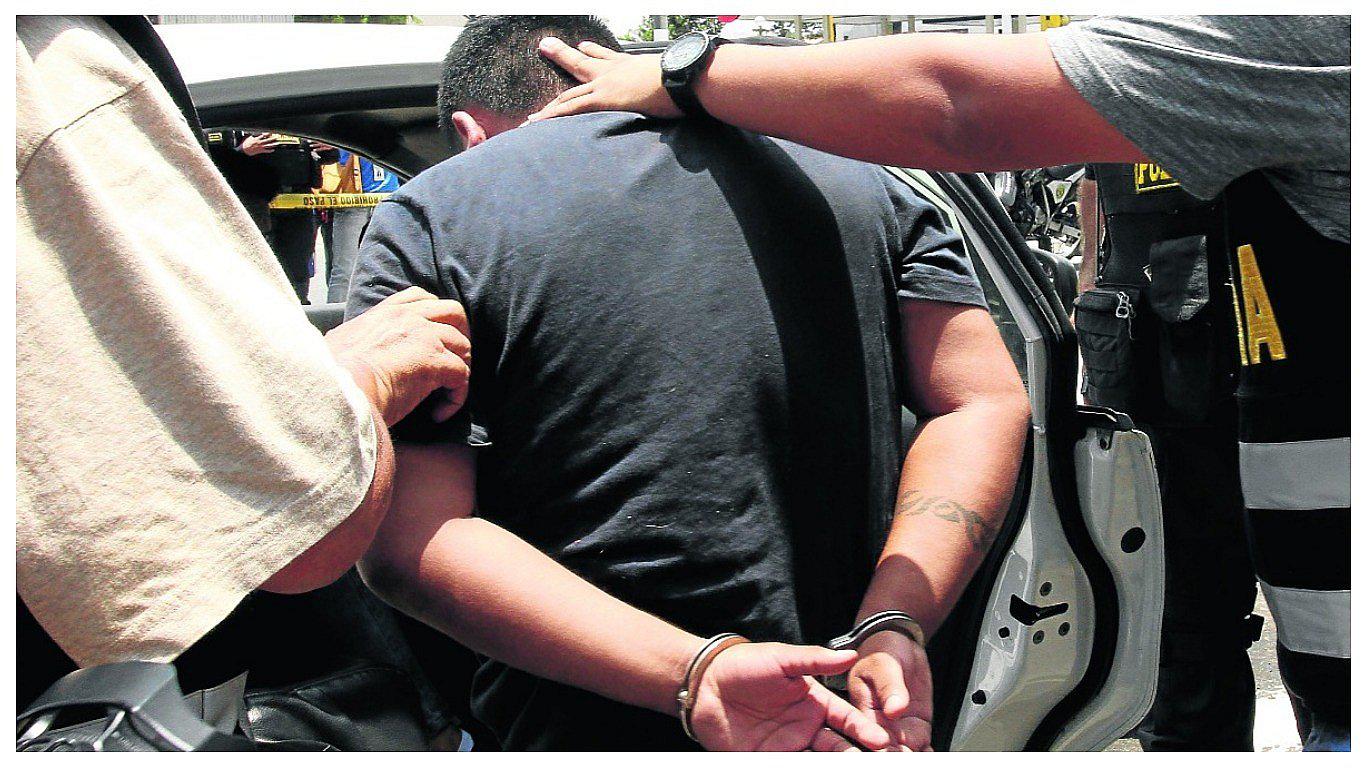 Ebrio golpea a madre e hijas en víspera de su día