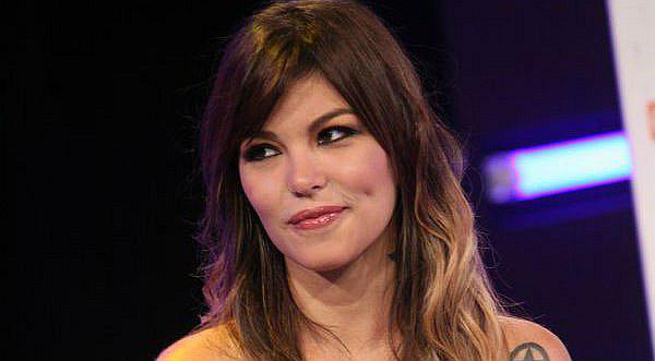 Angie Jibaja envía mensaje tras su internamiento en hospital psiquiátrico (VIDEO) 