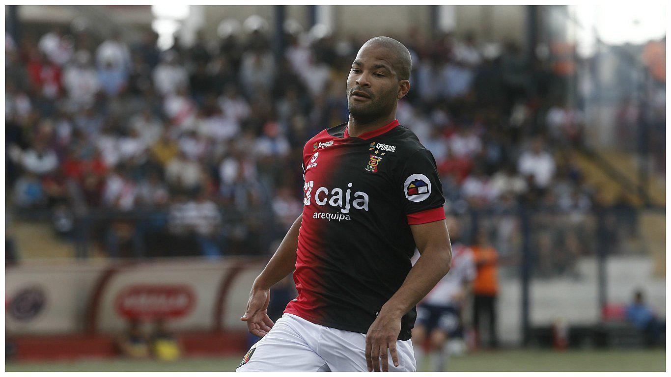 Universitario de Deportes insiste en fichar a Alberto Rodríguez