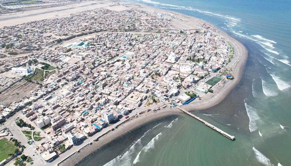 Los trabajos iniciarían en junio con la finalidad de arenar 50 metros del borde costero. Se busca recuperar en Las Delicias 30 metros de playa, Víctor Larco 50 metros y Huanchaco 50 metros.