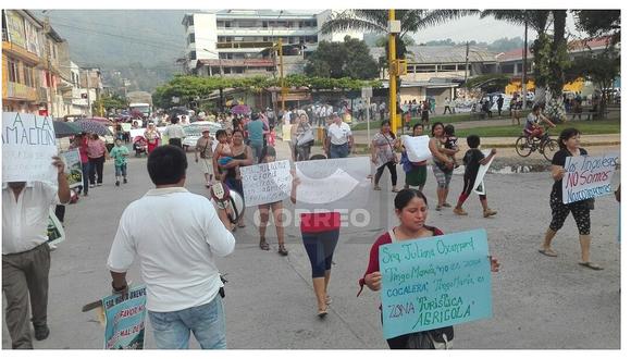 Pobladores de Tingo María marchan contra Juliana Oxenford (VIDEO)