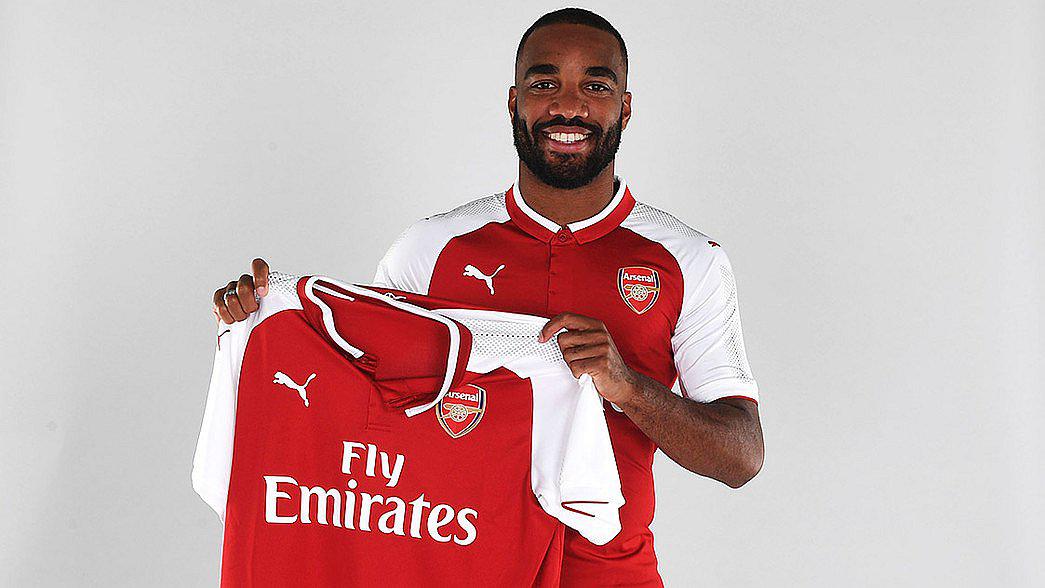 Histórico: Lacazette se convierte en el fichaje más caro de la historia del Arsenal 