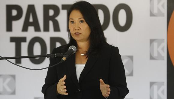 Keiko: "Urresti debe resolver sus problemas antes que postular"