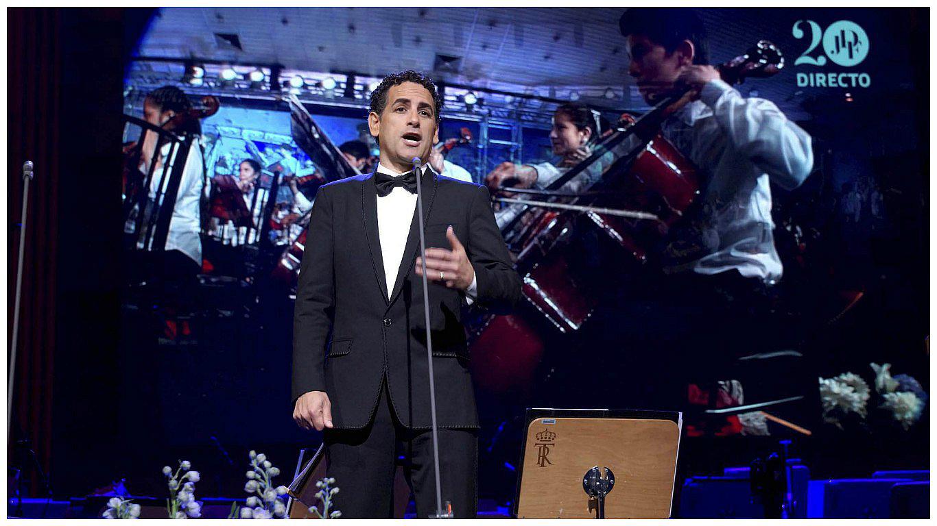 ​Juan Diego Flórez: Tenor peruano celebró sus 20 años de carrera con concierto benéfico (VIDEO)