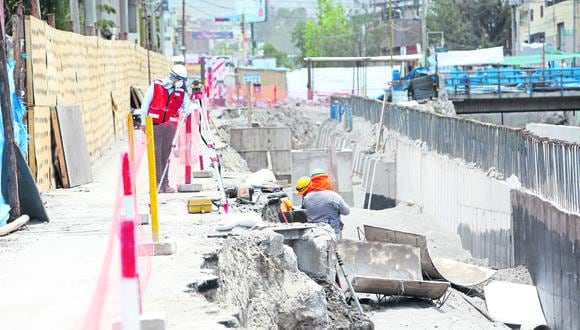 Sede central del Gobierno Regional recibió S/269 millones. Mientras que la comuna de Arequipa percibió S/5 millones. Siendo uno de los más altos en los últimos años. (Foto: Leonardo Cuito)