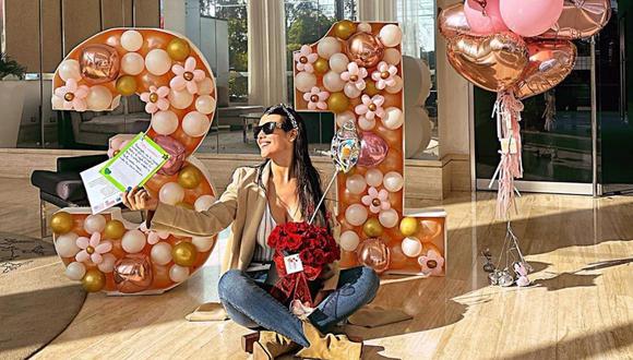 Fans sorprendieron a Rosángela con regalos de cumpleaños. (Instagram Rosángela Espinoza)