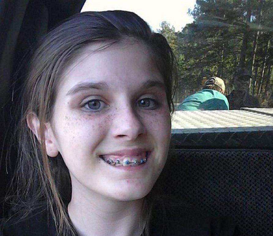 EEUU: Selfie de una niña asusta a un pueblo (FOTOS)