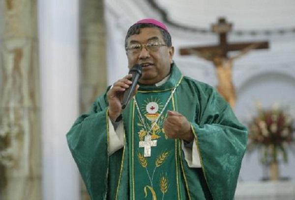 Arzobispo guatemalteco rechaza llamar matrimonio a uniones gay