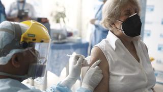 Geresa Cusco confirma que este viernes inicia vacunación contra el COVID-19 de adultos mayores