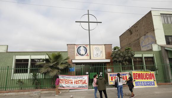 Los malhechores también se apoderaron de implementos de limpieza y una cruz de bronce. Fotos: César Bueno / @photo.gec