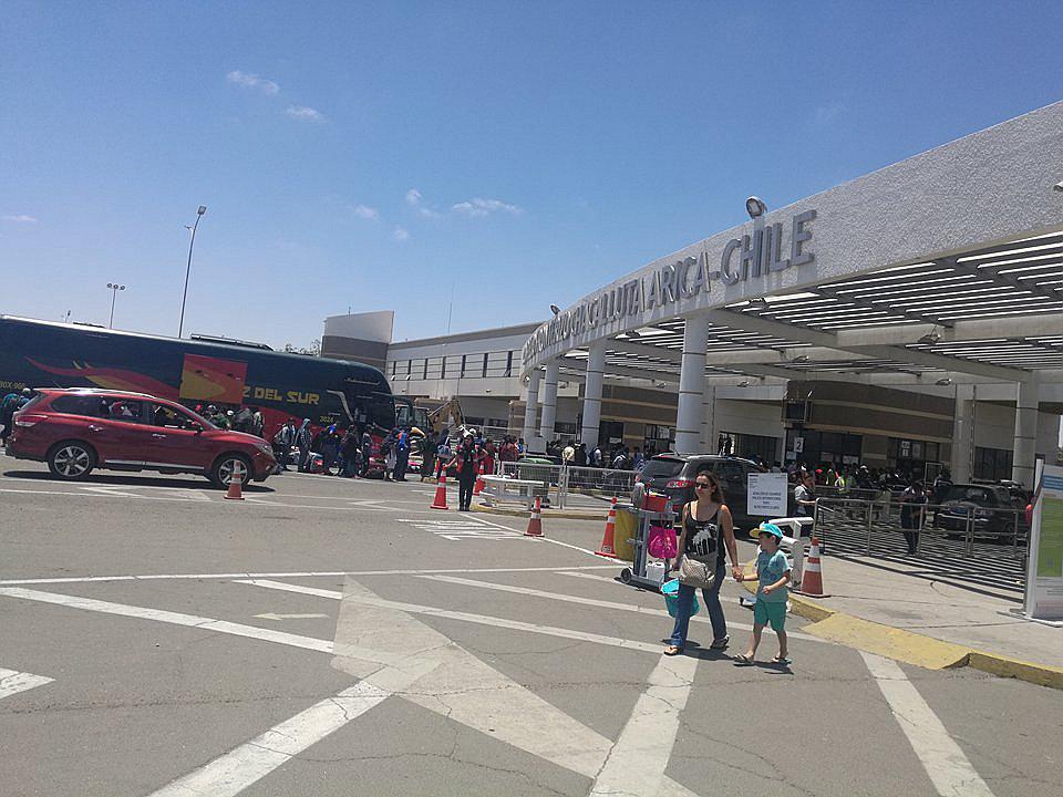 Incorporan a Tacna y Arica a organización de ciudades fronterizas