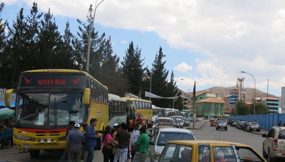 Cusco: taxistas prestan servicio ilegalmente al Señor de Huanca
