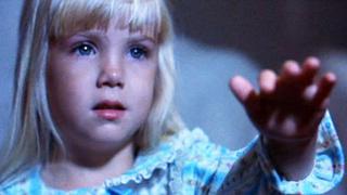 La maldición de “Poltergeist”: el misterio que ronda extraños eventos y la muerte de varios actores