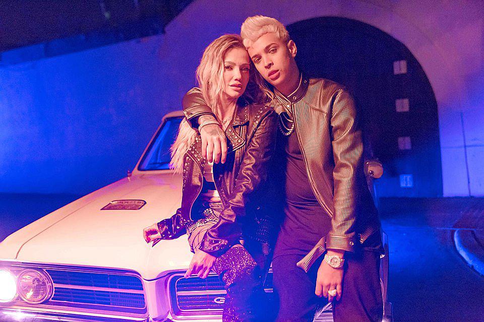 Fanny Lu  lanza su nuevo éxito "Romper el hielo" (VIDEO)