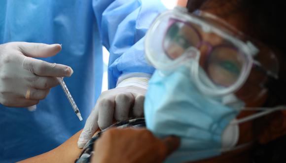 El vacunacar de Agua Dulce en Chorrillos es uno de los puntos habilitados más concurridos. (Foto: GEC)