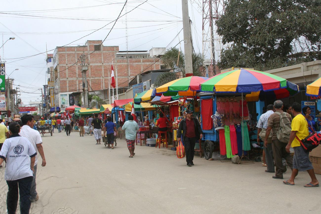 Tumbes: Informales vuelven a ocupar la avenida República del Perú en Aguas Verdes