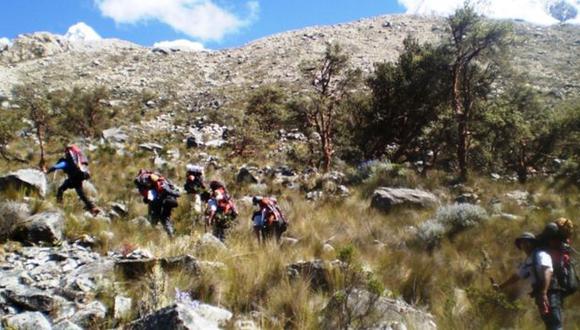 Colca: Unidad de Alta Montaña rescata a cuatro mineros perdidos en Cerro Bomboya