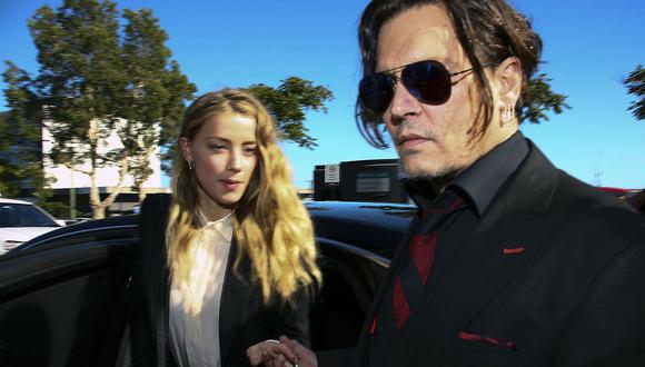 Amigos y familiares defienden a Johnny Depp acusado por violencia doméstica