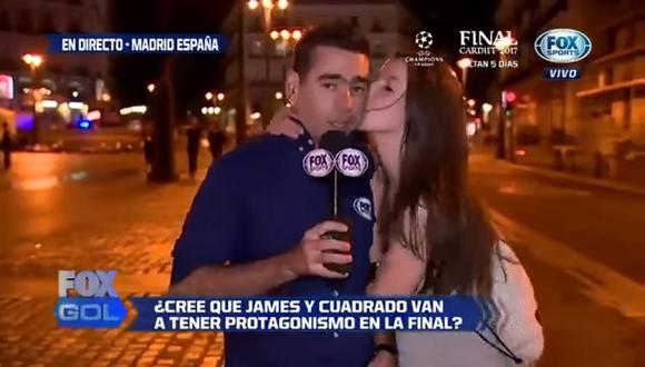 Champions League: Periodista fue besado por hincha italiana en plena transmisión