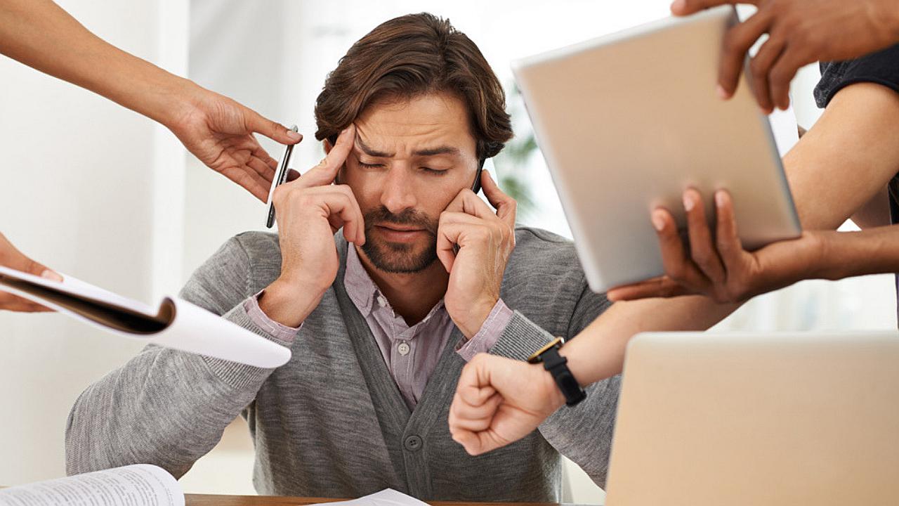 Ya puedes ser diagnosticado de agotamiento laboral o "burnou", según la OMS