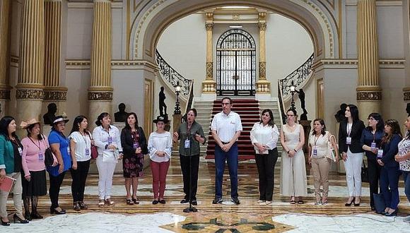 Presidente Vizcarra se comprometió a apoyar a electas alcaldesas para gestión exitosa