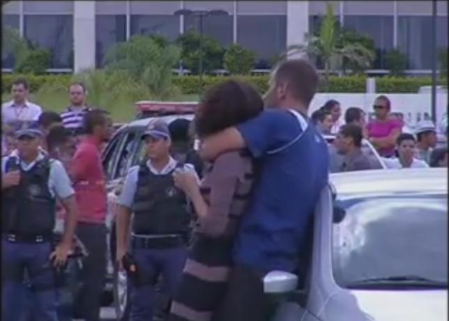 Así resuelve un secuestro la policía de Brasil con balas de goma (VIDEO)