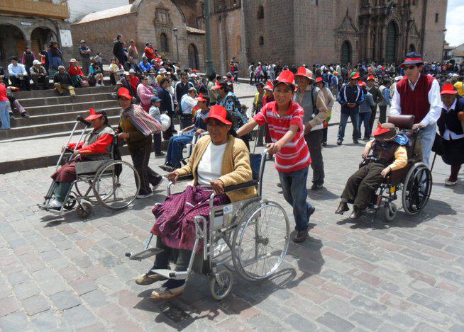 ​Personas con discapacidad severa tendrán pase libre en transporte público