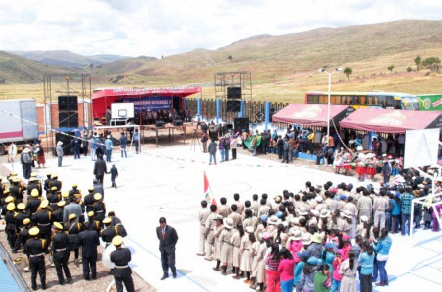 Alto Puno logra instalar su primer colegio secundario