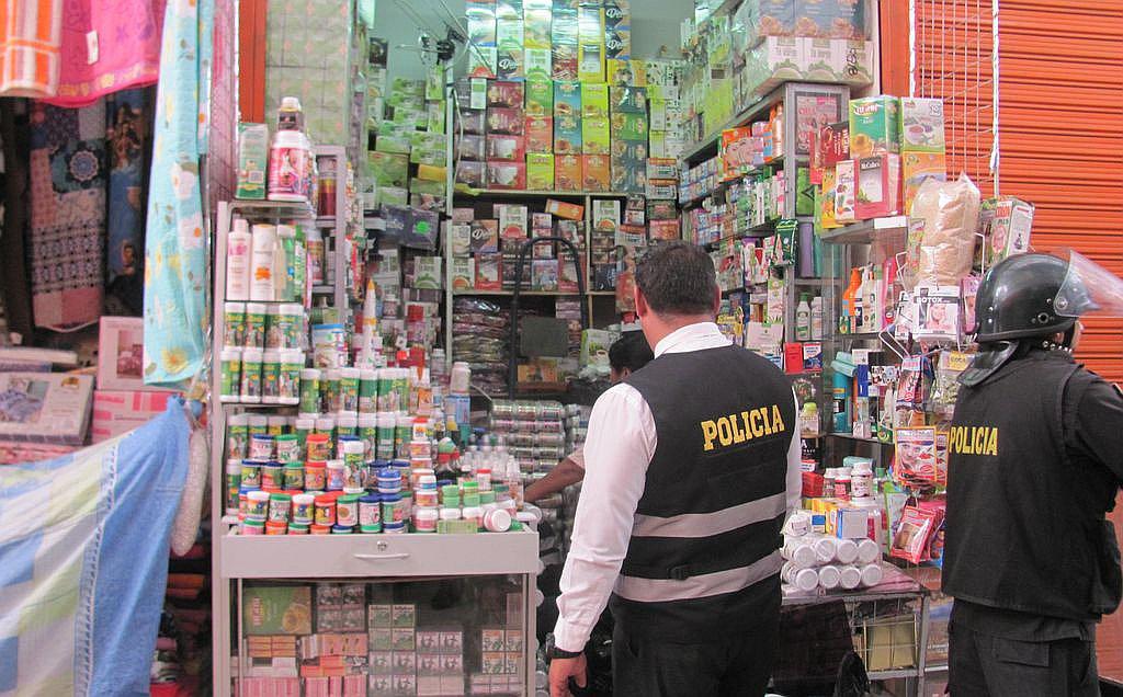 Incautan fármacos para adelgazar que vendían sin receta