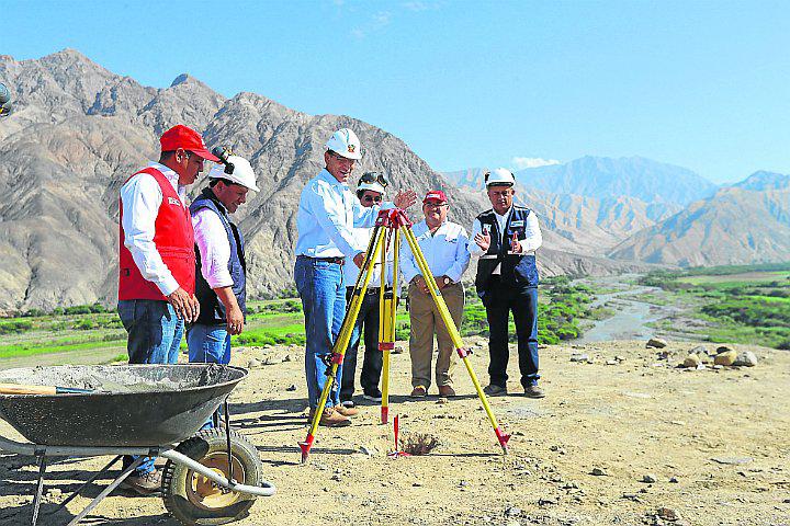 Presidente Vizcarra inicia megaobra hídrica en Palpa