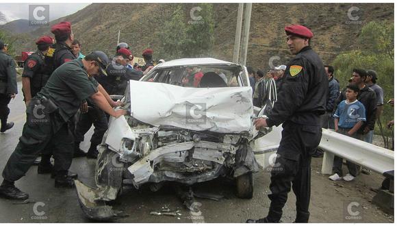 La Oroya: Choque de auto y camión deja un muerto y tres heridos 