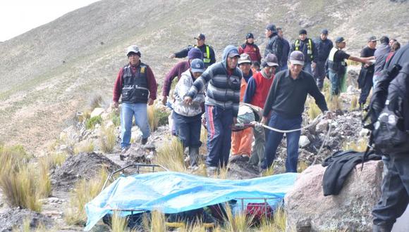 Ayacucho: 4 muertos deja volcadura de camioneta