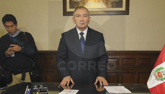 José Abanto es el nuevo Oficial Mayor del Congreso, en reemplazo de José Cevasco