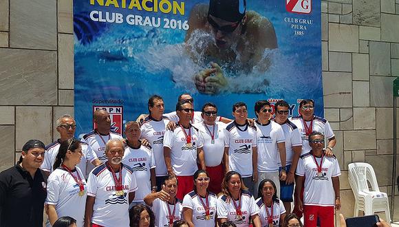 Piura: Club Grau campeonó en torneo máster en natación