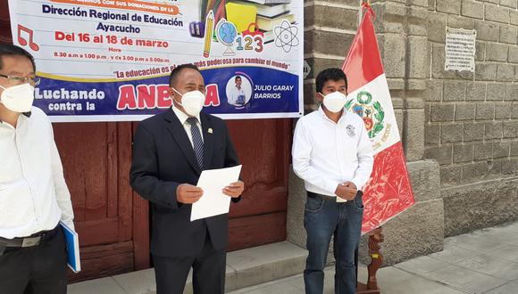 Empresario Julio Garay se sumó a campaña y apoyará con 300 kits de útiles escolares
