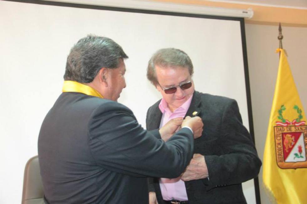 Municipalidad reconoce a Carlos Villagrán "Kiko"