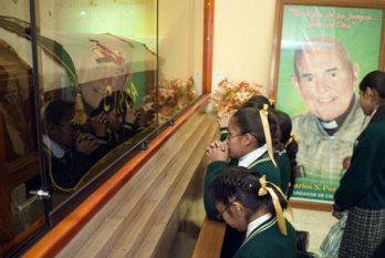 Padre Pozzo
 a un año de
 su muerte