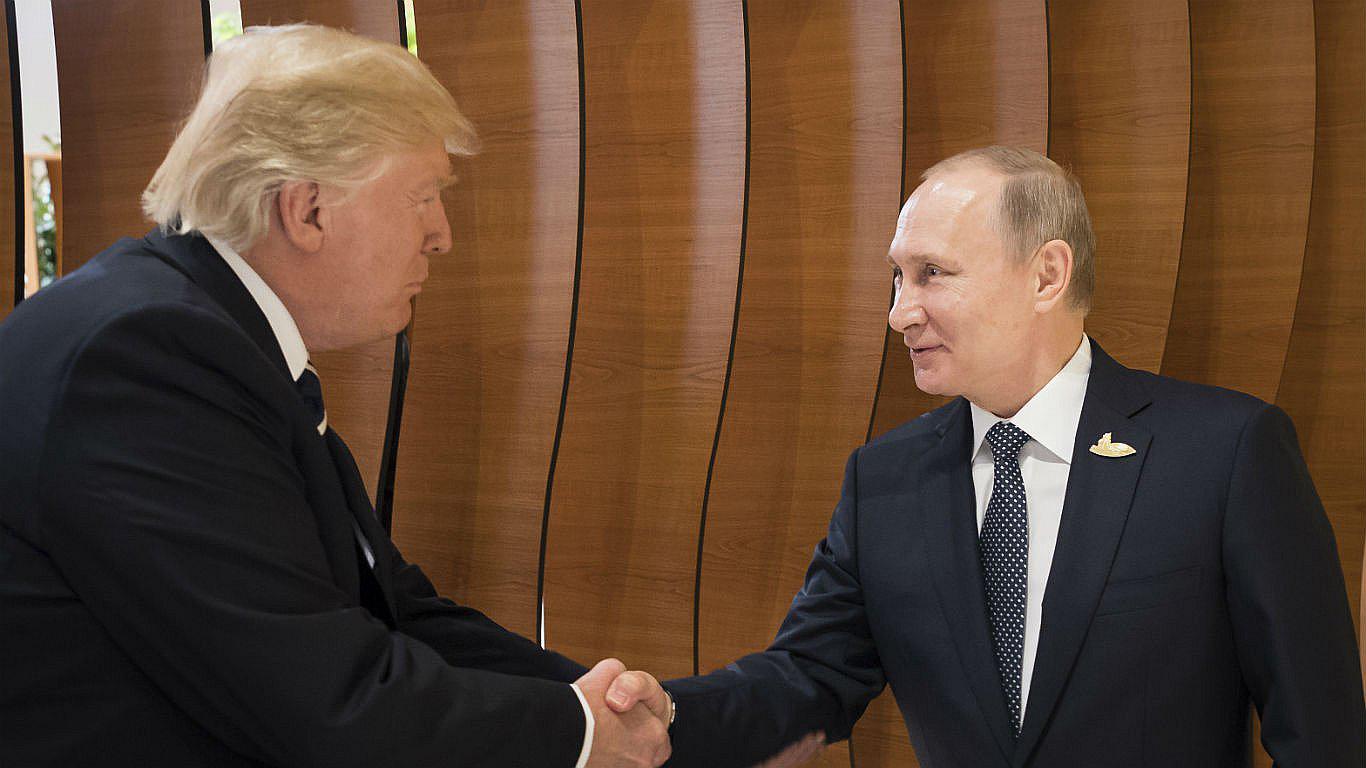 Donald Trump aseguró que se lleva "muy, muy bien" con Vladimir Putin