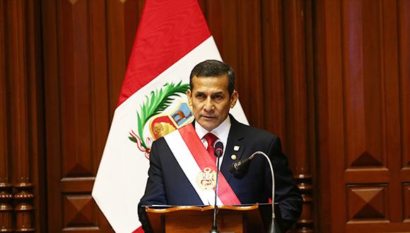 Ollanta Humala llama a no votar por candidatos que "roban, pero hacen obras"