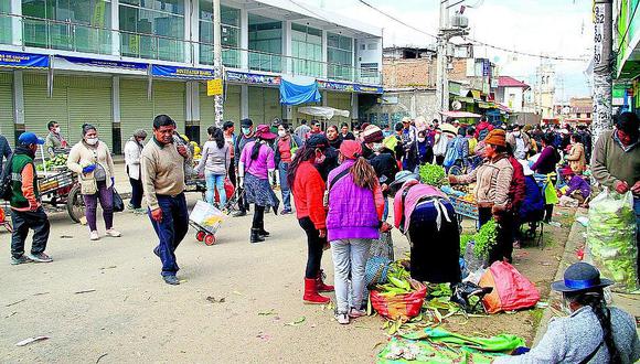 9% de comerciantes del mercado mayorista de Huancayo dieron positivo al COVID-19