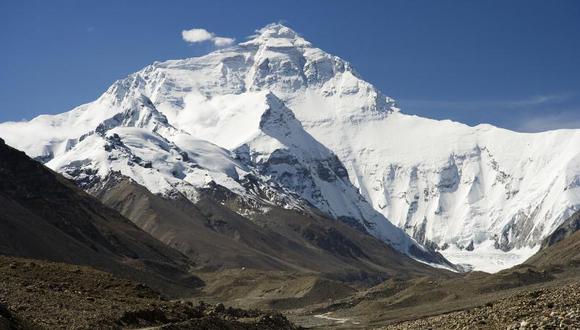 Doce personas mueren en avalancha en el Everest