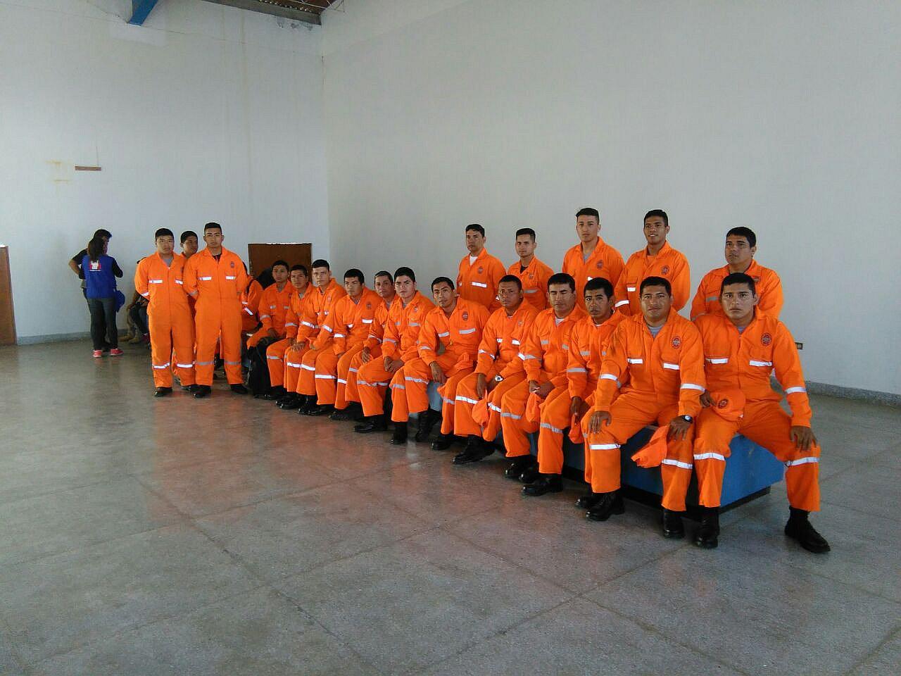 Nuevo Chimbote: Contingente de Fuerzas Armadas llega para atender emergencia
